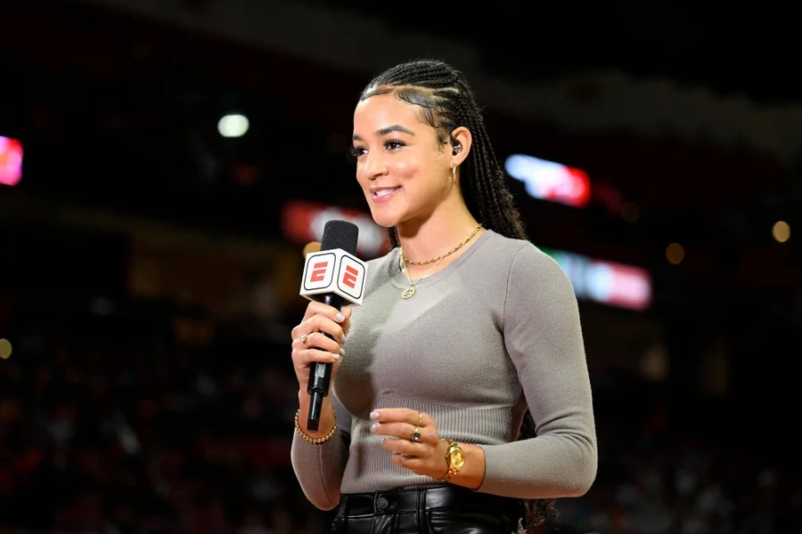 Andraya Carter Height